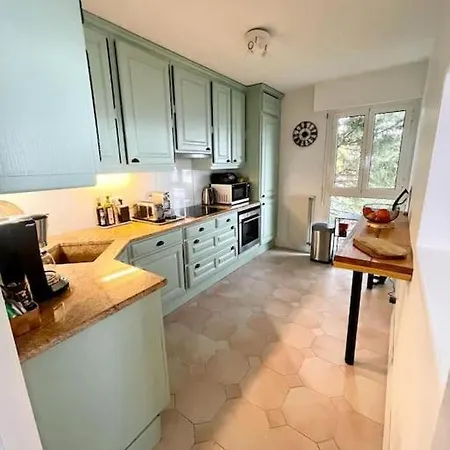 Duplex Vue Piscine Privative Apartment